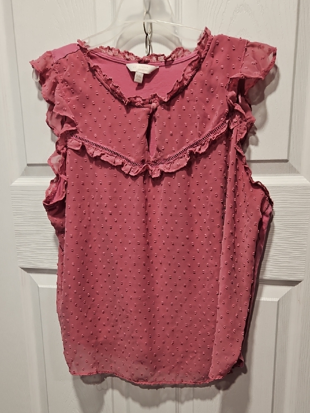 LC Lauren Conrad Dusty Rose Ruffled Swiss Dot Top
